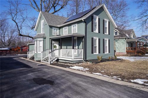 216 Main St, Wellsville, KS, 66092-8523 | Card Image