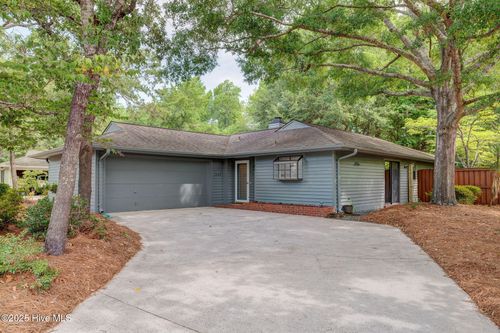 1207 Green Bay Cir, Wilmington, NC, 28405-4234 | Card Image