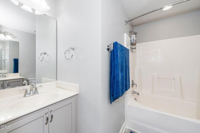 21-web-or-mls-8730 Cypress Grove (16 of | Image 18