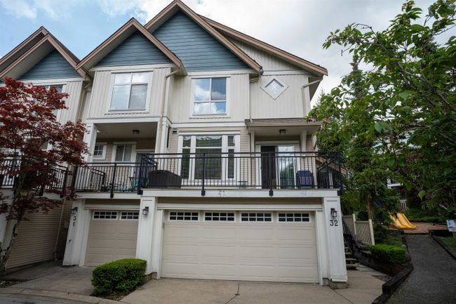 32 - 20120 68 Avenue, Townhouse with 3 bedrooms, 3 bathrooms and 2 parking in Langley BC | Image 1