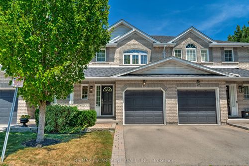 19-2151 Walkers Line, Burlington, ON, L7M4W1 | Card Image