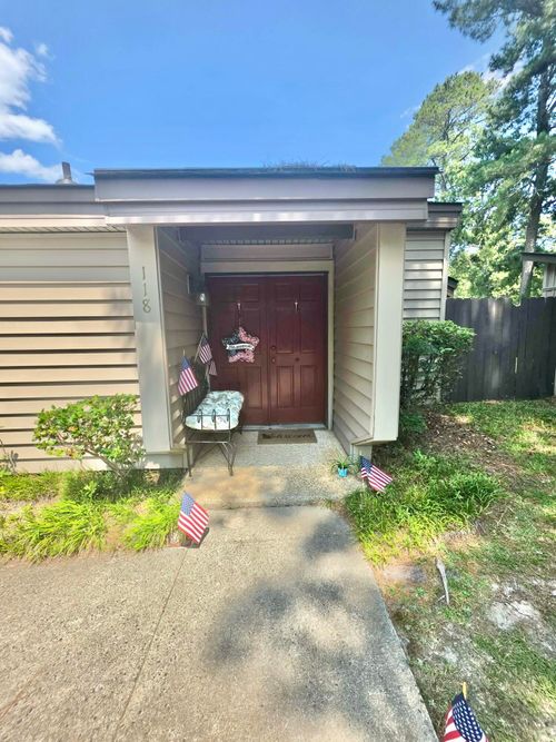 118 The Bunkers, Aiken, SC, 29803-5926 | Card Image