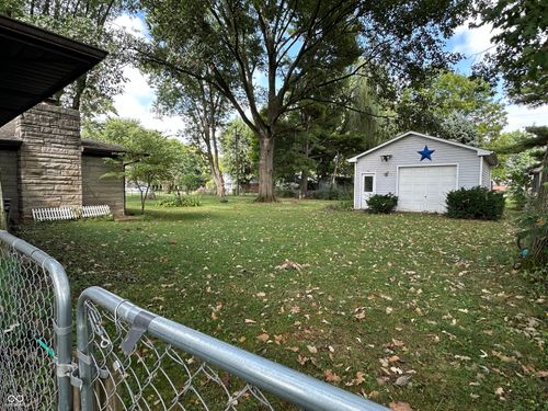 614 Sheridan Rd, Noblesville, IN, 46060-1318 | Card Image