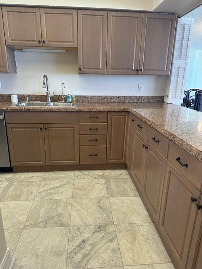 APT-316 - 2001 Se Sailfish Point Blvd, Condo with 3 bedrooms, 3 bathrooms and null parking in Stuart FL | Image 7