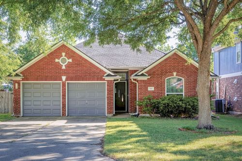3011 Foxton Cv, Austin, TX, 78748-1215 | Card Image