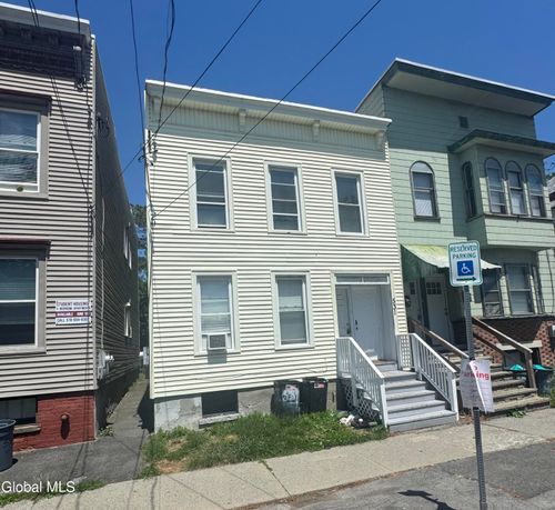 531 Hamilton St, Albany, NY, 12203-1304 | Card Image