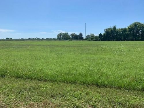 320 Farm Lane, Alexandria, LA, 71303 | Card Image