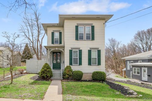 206 E Genesee St, Fayetteville, NY, 13066-1501 | Card Image