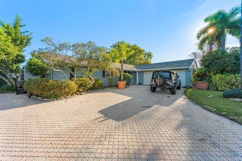2904 Tradewinds Trl, ORLANDO, FL, 32805-5878 | Card Image