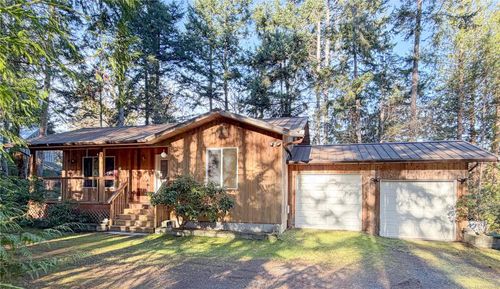 3096 Commodore Way, Gabriola, BC, V0R1X7 | Card Image