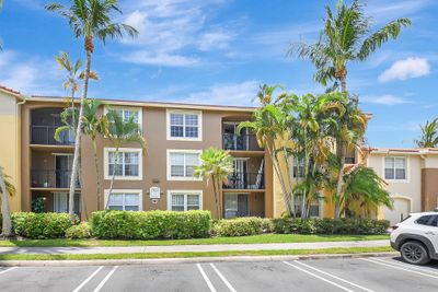 305 - 15185 Michelangelo Boulevard, Condo with 2 bedrooms, 2 bathrooms and null parking in Delray Beach FL | Image 1