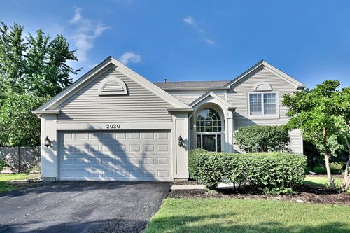 2020 Medinah Cir, Elgin, IL, 60123-6512 | Card Image