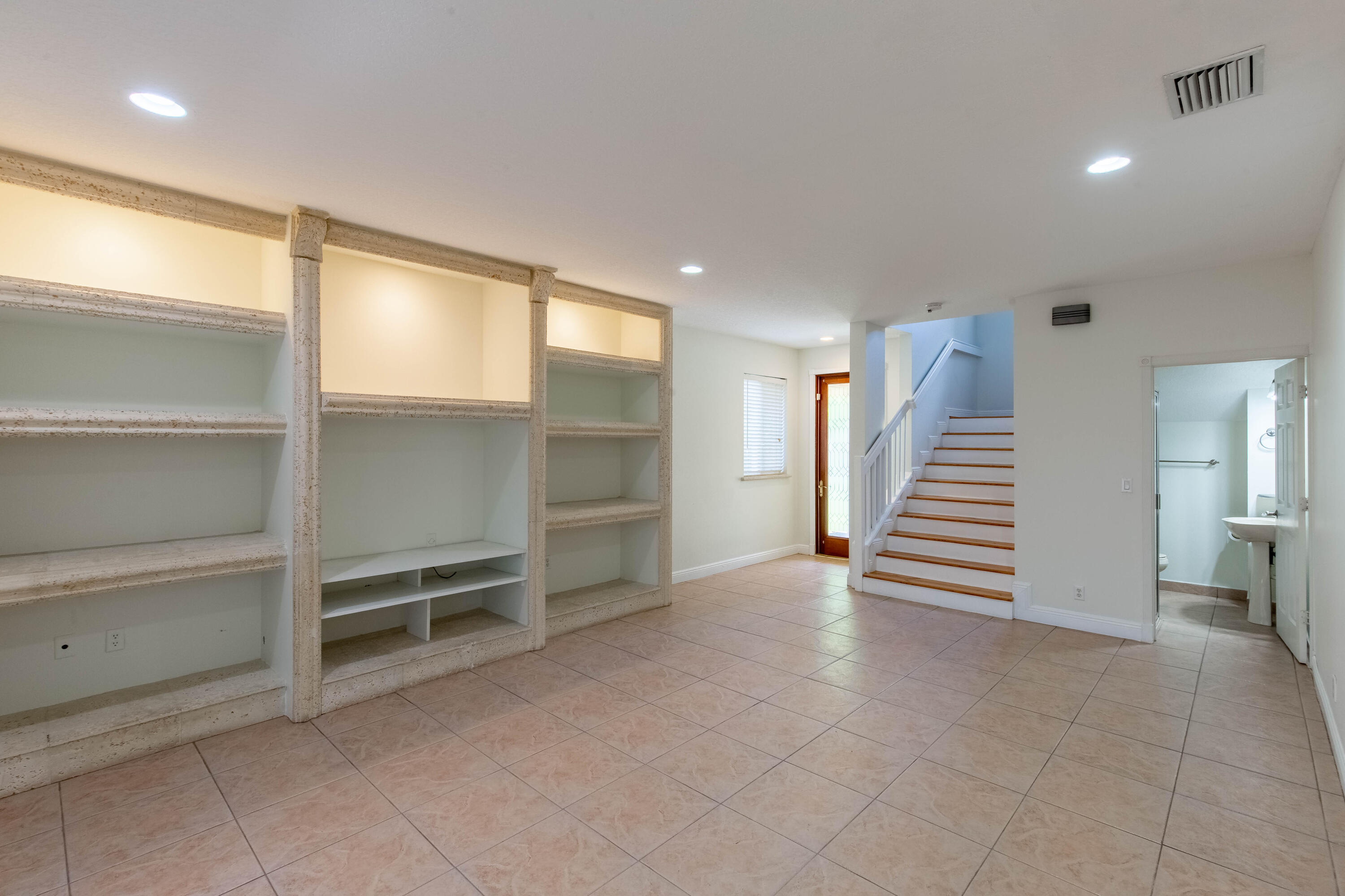 Residential Lease in Wellington 3