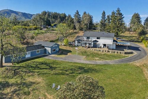 30680 Loma Chiquita Rd, Los Gatos, CA, 95033-8126 | Card Image