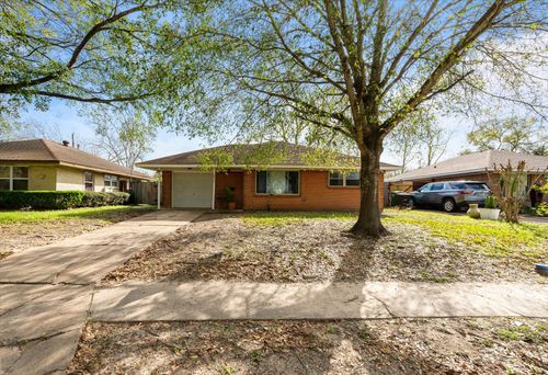 2423 Metz St, Houston, TX, 77034-2132 | Card Image