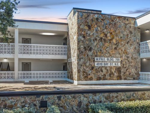 apt-105-4910 Bay St Ne, ST PETERSBURG, FL, 33703-4078 | Card Image