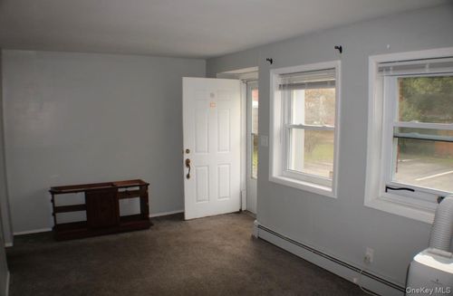 3b-534 Milligan Ln, West Islip, NY, 11795-3415 | Card Image