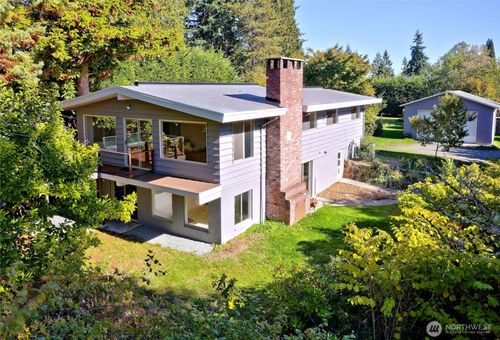 6042 Ne 200th St, Kenmore, WA, 98028-1939 | Card Image