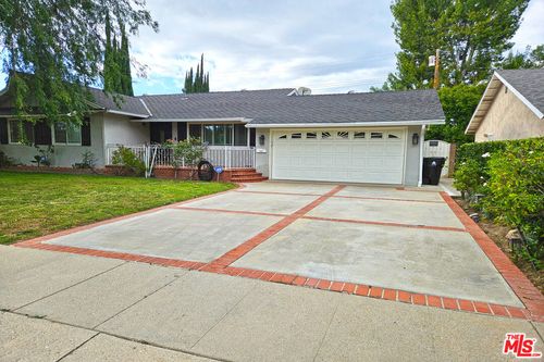 22337 Cantara St, Canoga Park, CA, 91304-4339 | Card Image