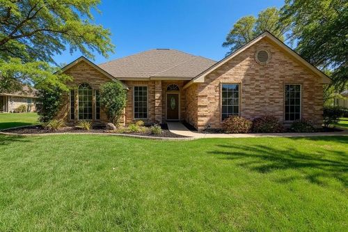 904 Martin, Italy, TX, 76651-3850 | Card Image