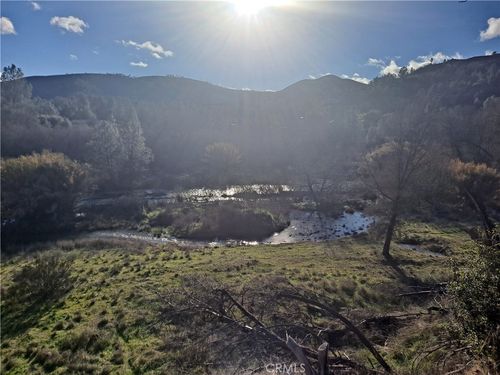 3329 Wolf Creek Rd, Clearlake Oaks, CA, 95423-9569 | Card Image