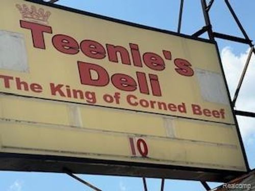 18244 W 7 Mile Rd, Detroit, MI, 48219-2960 | Card Image