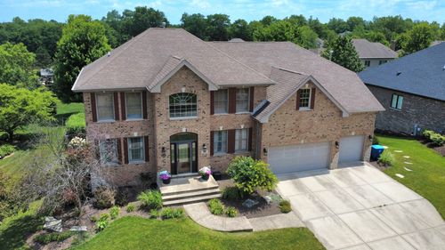 19401 Beaver Creek Ln, Mokena, IL, 60448-8255 | Card Image