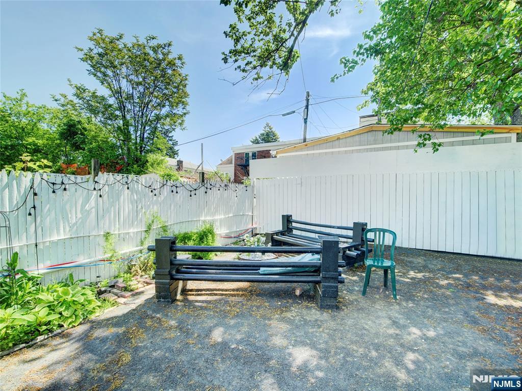 Residential in Irvington 3