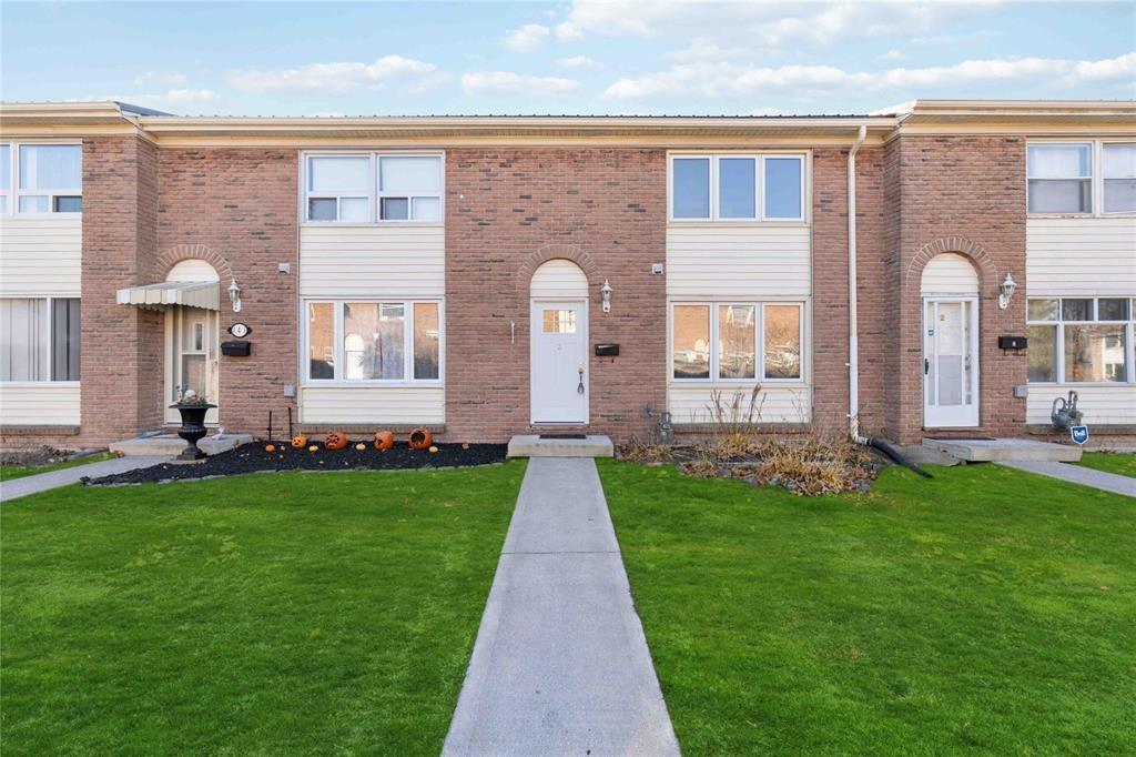 Residential in Sarnia