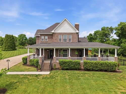 239 Grandview Cir, Gallatin, TN, 37066-4664 | Card Image