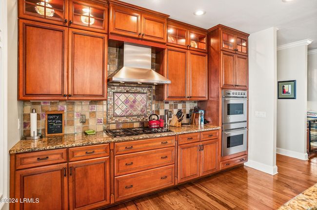 40 Front Street, House other with 5 bedrooms, 3 bathrooms and null parking in St. Helena Island SC | Image 27