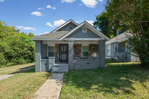 564 W Peebles Rd, Memphis, TN, 38109-2628 | Card Image