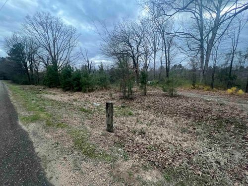 325 Crosstrails Rd, De Queen, AR, 71832-9231 | Card Image