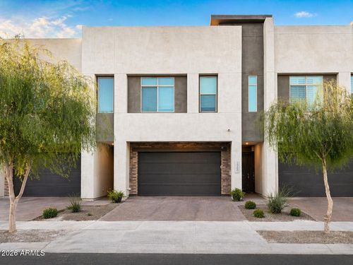 1960 W Kinfield Trl, Phoenix, AZ, 85085-8674 | Card Image