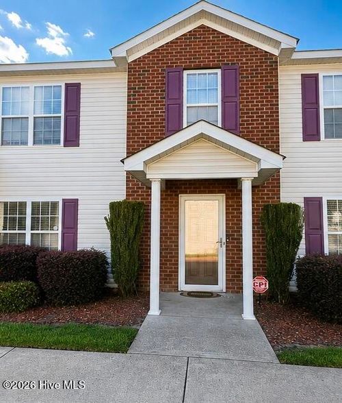 m5-1548 Manning Forest Dr, Greenville, NC, 27834-0934 | Card Image