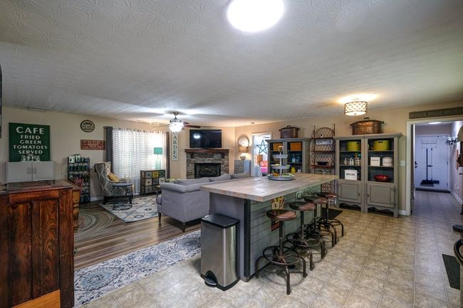 168 Lilac Trl, House other with 2 bedrooms, 2 bathrooms and 4 parking in Murphy NC | Image 13
