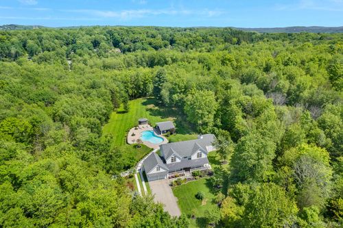 51 Red Hawk Hollow Rd, Wappingers Falls, NY, 12590-6241 | Card Image