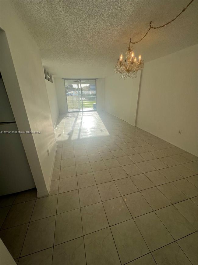 H - 14140 Sw 84 Th St, Condo with 2 bedrooms, 2 bathrooms and null parking in Kendall FL | Image 7
