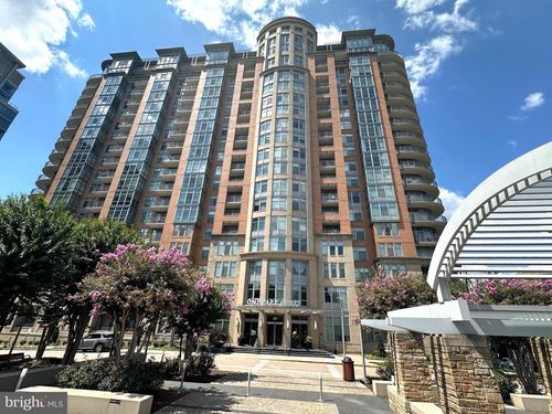 apt-906-8220 Crestwood Heights Dr, Mclean, VA, 22102-3133 | Card Image