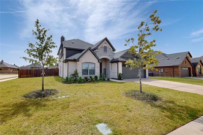 228 Lone Star Drive, House other with 4 bedrooms, 3 bathrooms and null parking in Waxahachie TX | Image 1