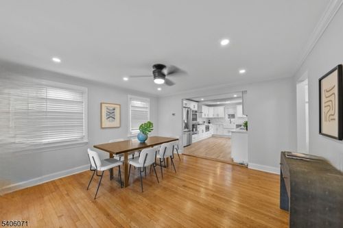 301 New Bridge Rd, Bergenfield, NJ, 07621-4038 | Card Image