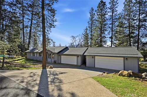9437 Elliott Dr, Cobb, CA, 95426 | Card Image