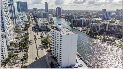 1012-3000 S Ocean Dr, Hollywood, FL, 33019-2856 | Card Image
