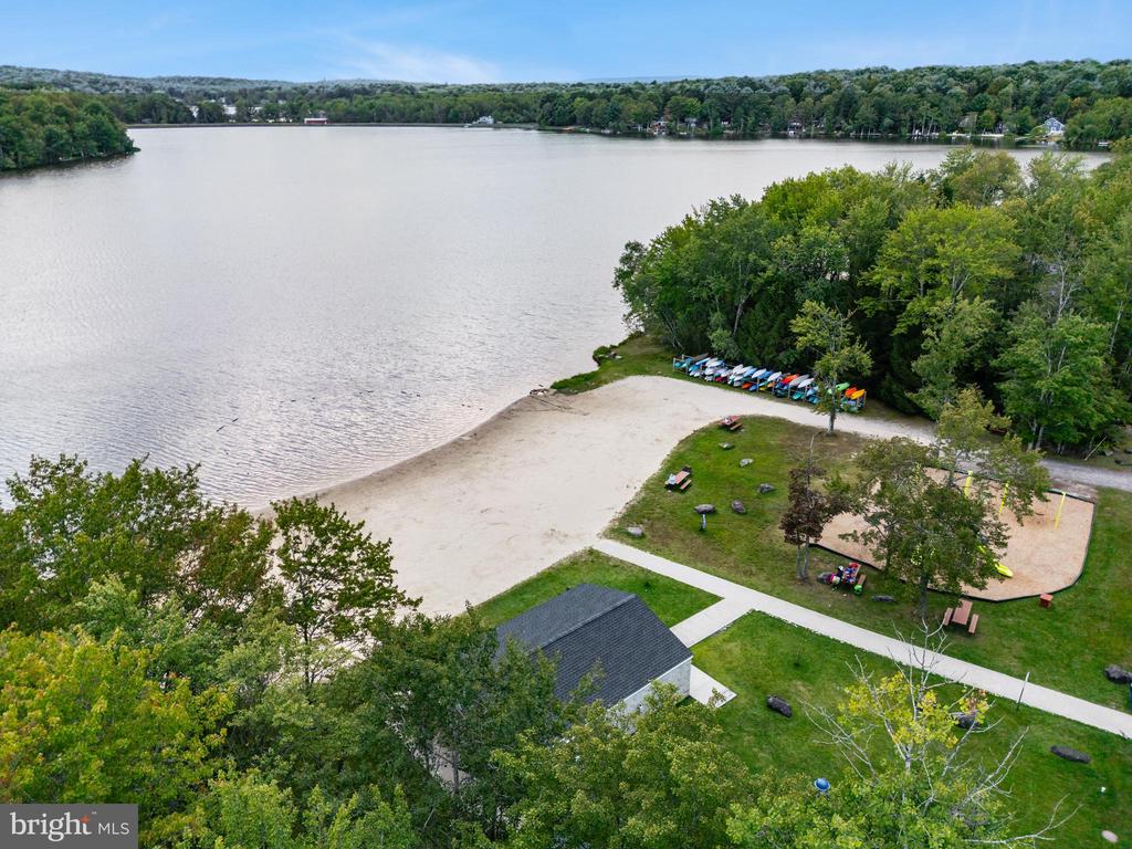 Land in POCONO LAKE 3