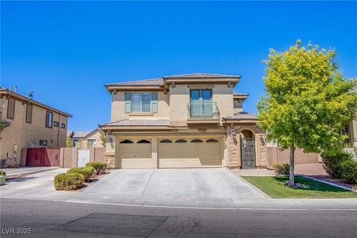 5733 Awakening St, North Las Vegas, NV, 89081-6487 | Card Image