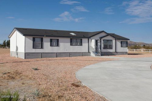 4300 Backus Rd, Rosamond, CA, 93560 | Card Image