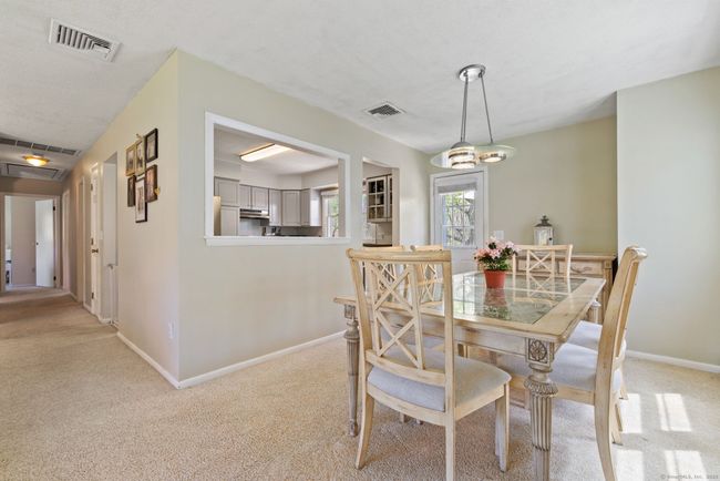 dining room | Image 11