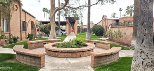 348-3056 N 32nd St, Phoenix, AZ, 85018-6882 | Card Image