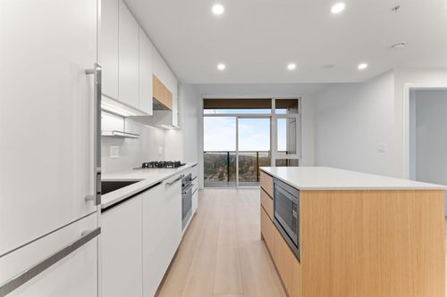 2606-13573 98a Ave, Surrey, BC, V3T1C7 | Card Image