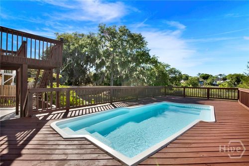 140 Runner Rd, Savannah, GA, 31410-1632 | Card Image